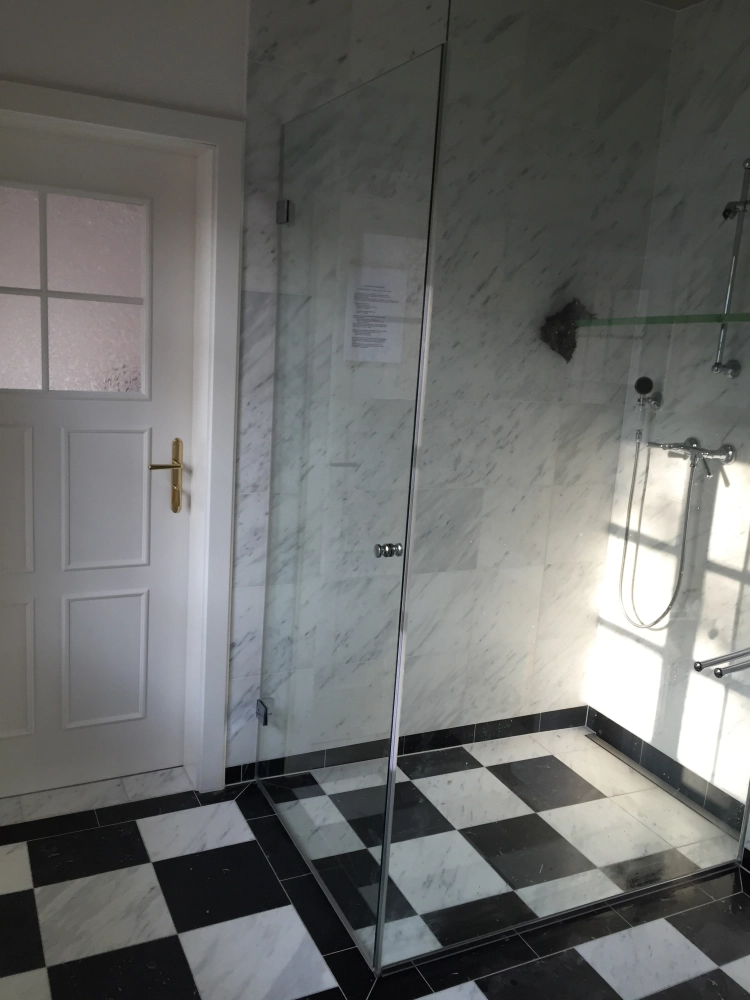 Badezimmer - Glaserei Karner